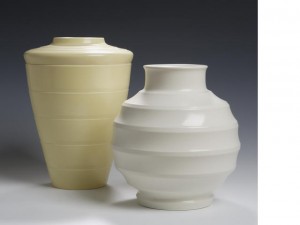 keith murray wedgwood cream and moonstone vase