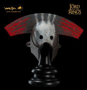THE LORD OF THE RINGS : URUK-HAI GENERAL'S HELM