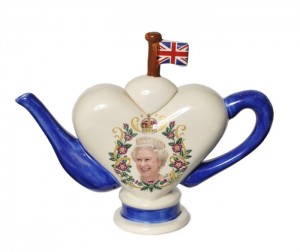 Tony Carter Heart Diamond Jubilee Teapot 2012