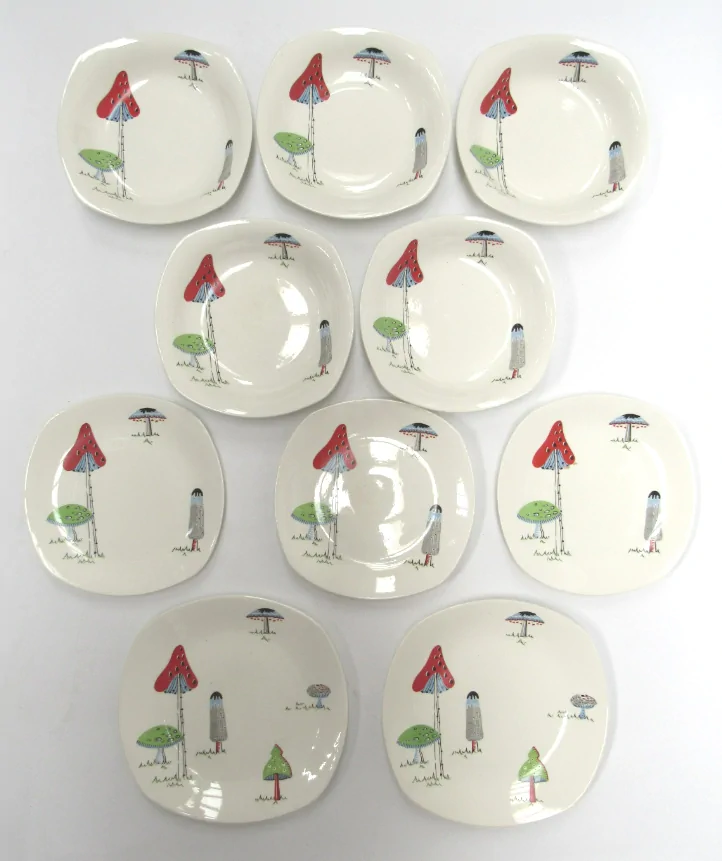 A collection of Midwinter Toadstools pattern dinnerwares designed by Jessie Tait