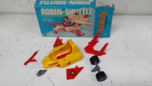 Mego Robin-Shuttle Vehicle Contents