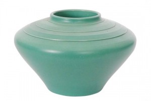 keith murray wedgwood flying saucer vase