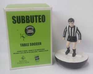 subbuteo royal doulton newcastle football player