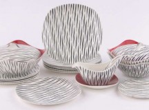 A Midwinter Zambesi pattern dinner service by Jessie Tait