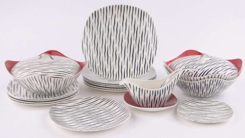 A Midwinter Zambesi pattern dinner service by Jessie Tait