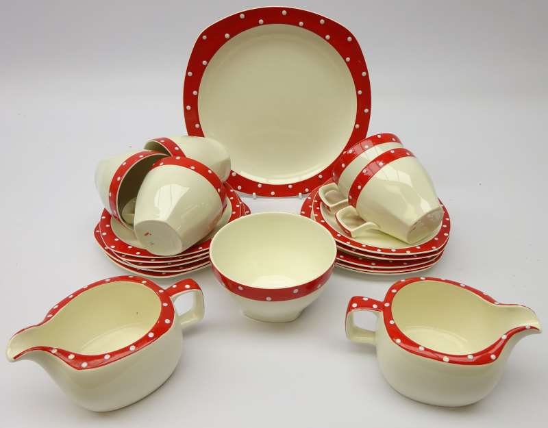 Midwinter Red Domino tea set by Jessie Tait