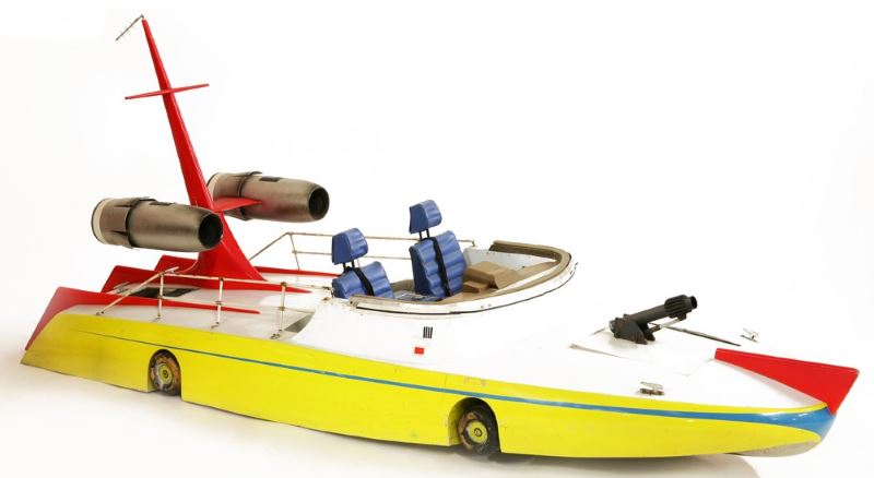 gerry anderson the investigator boat