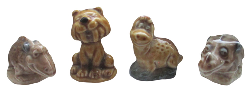 Wade Whimsies Flintstones set of 4 dinosaurs