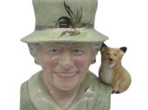 H M Queen Elizabeth II Platinum Anniversary Toby Jug Bairstow Pottery green colourway