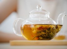 Photo of clear teapot with Chinese tea