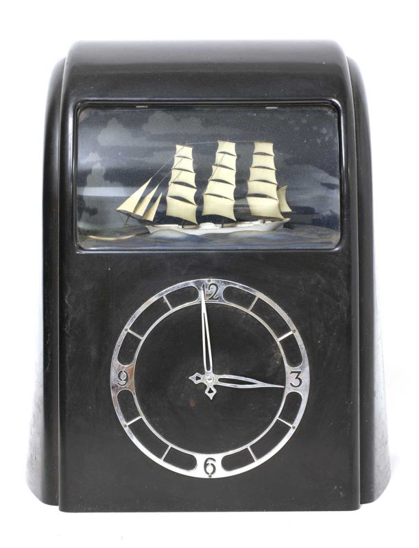 black case Vitascope clock with silvered dial