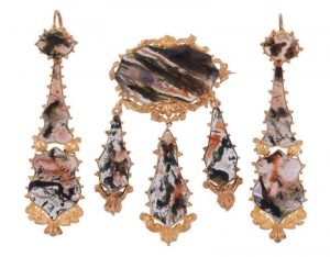 A Demi Parure Of Late Georgian Moss Agate Jewellery Circa 1810