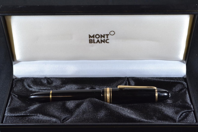 Mont Blanc Meisterstuck no 149 fountain pen with 14ct bi-colour gold nib