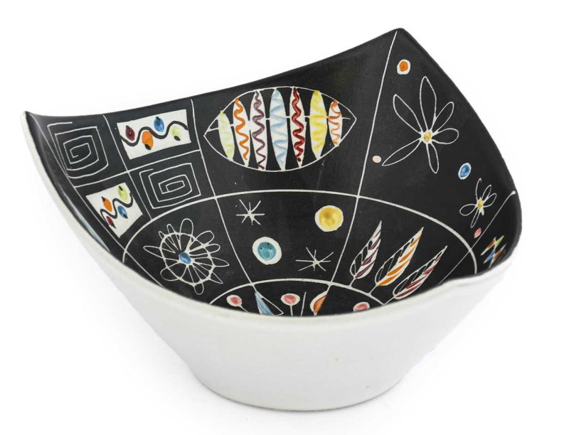 Glyn Colledge A Cheviot Ware Elliptical Bowl