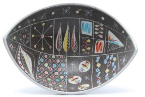 Glyn Colledge Denby A mid 20th Century Cheviot pattern bowl of elliptical form