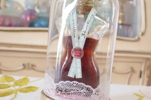 Shocking de Schiaparelli Perfume Bottle