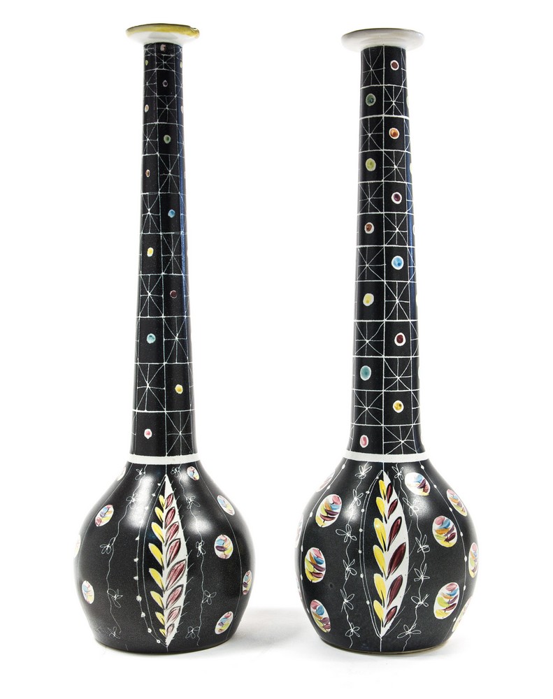 Two Cheviot pattern tall vases by Glyn Colledge
