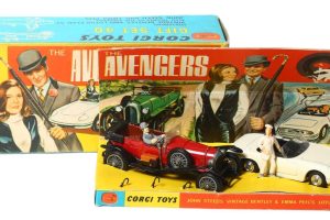 Corgi Toys Gift Set 40 The Avengers complete and in original box including all 3 umbrellas