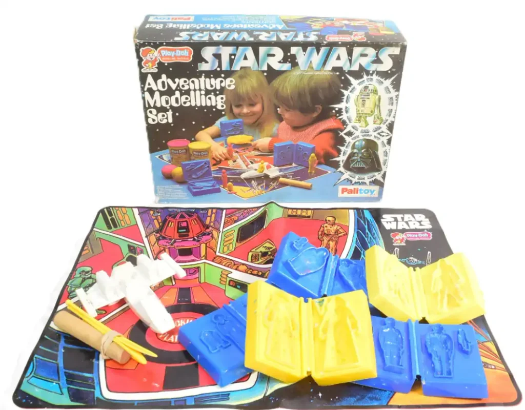 Star Wars an original vintage 1977 Palitoy made Play-Doh Adventure Modelling Set