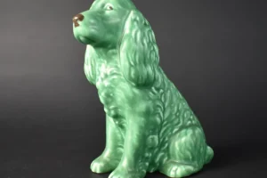 Sylvac Study of a Spaneil Dog Green Colourway Shape N. 1382