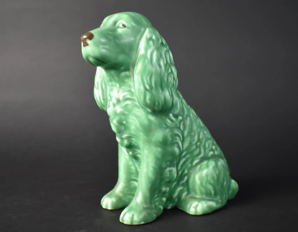 Sylvac Study of a Spaneil Dog Green Colourway Shape N. 1382